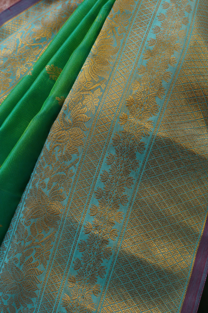 ZARTARI Handwoven Paithani Silk Saree – Emerald Green & Sky Blue with Traditional Zari Woven Border