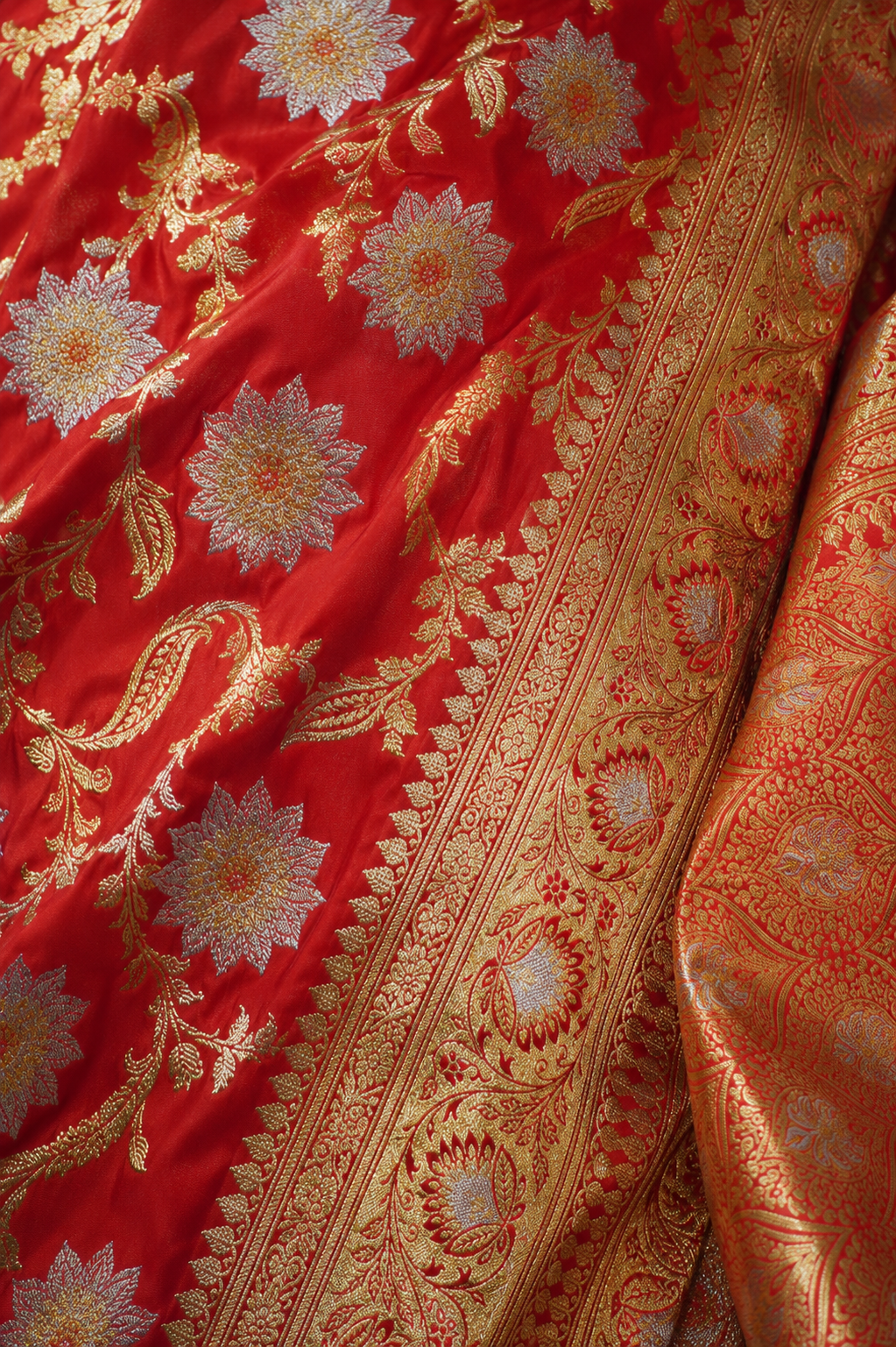 Zartari Handwoven Banarasi Silk Saree in Vermilion Red with Antique Gold & Silver Zari Weaving