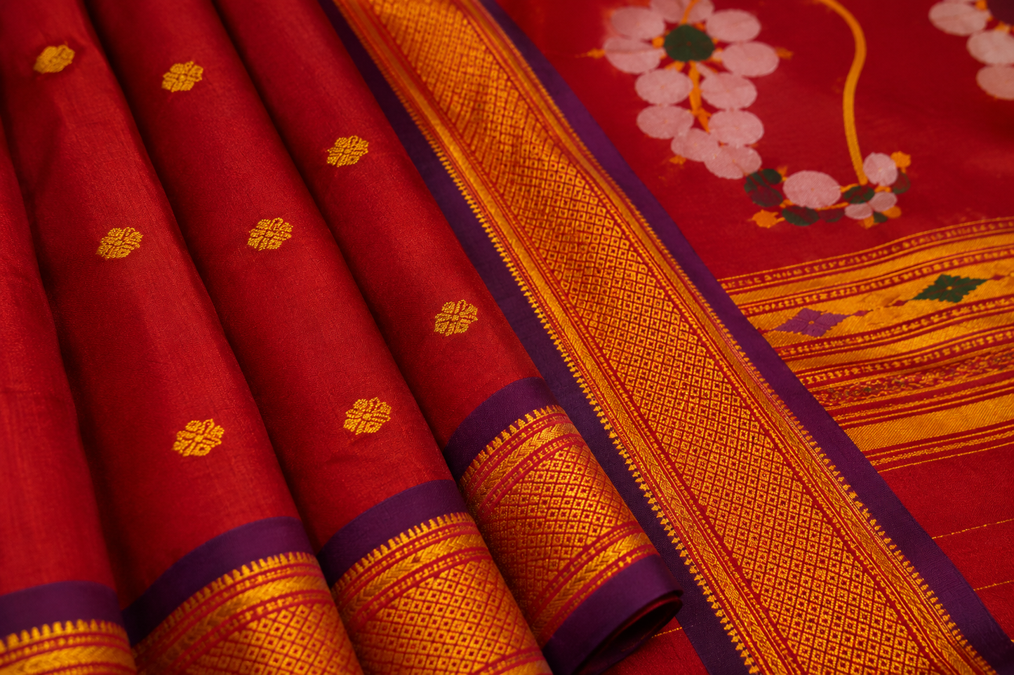 ZARTARI Handwoven Paithani Silk Saree – Deep Red with Traditional Zari Weaving