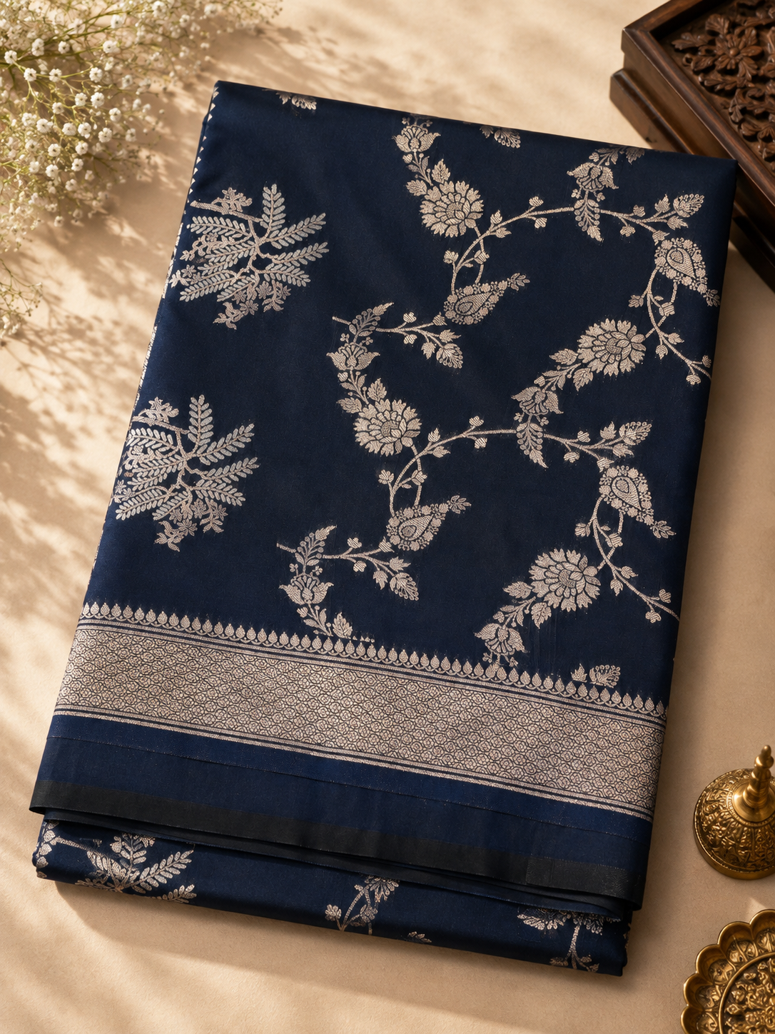 ZARTARI Banarasi Silk Saree – Wine Maroon with Rich Golden Floral Zari Jaal & Traditional Border