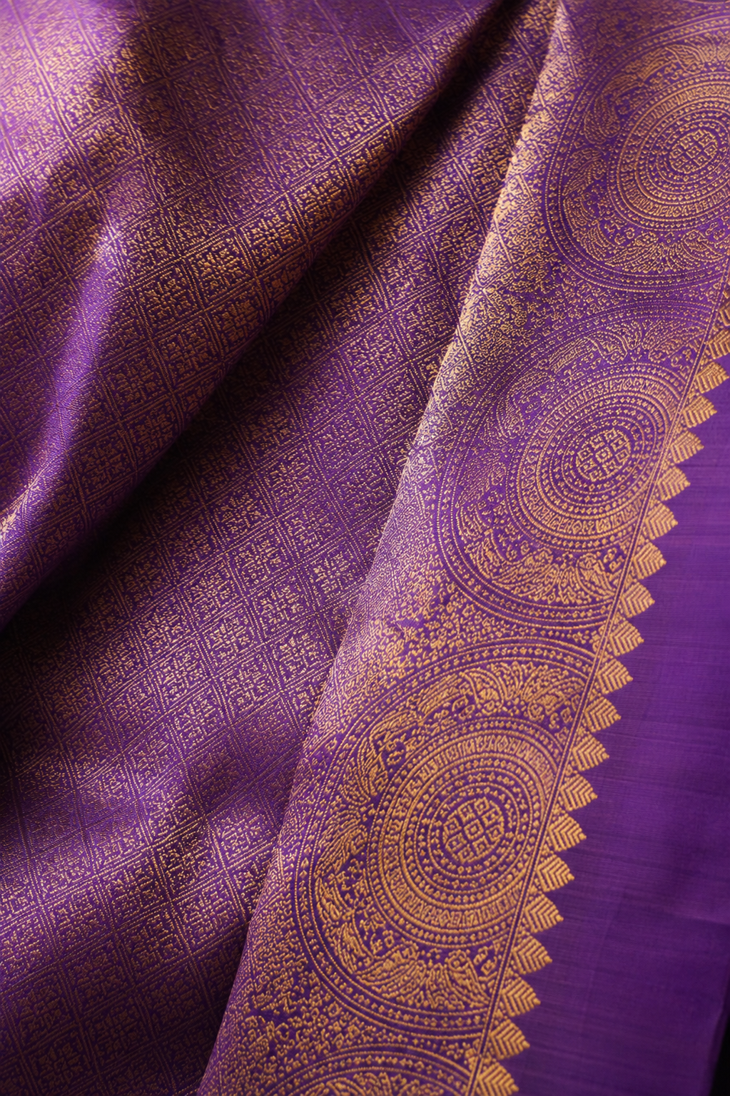 Zartari Handwoven Kanjivaram Silk Saree | Pink Body with Gold Zari Stripes & Contrast Purple Pallu