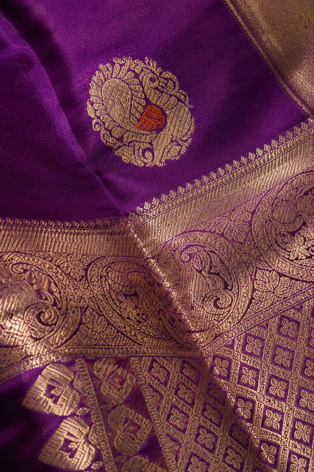 ZARTARI Handwoven Kanjivaram Silk Saree – Royal Purple with Silver Zari Border