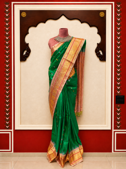 ZARTARI Handwoven Paithani Silk Saree – Emerald Green & Lilac Pink with Floral Zari Border