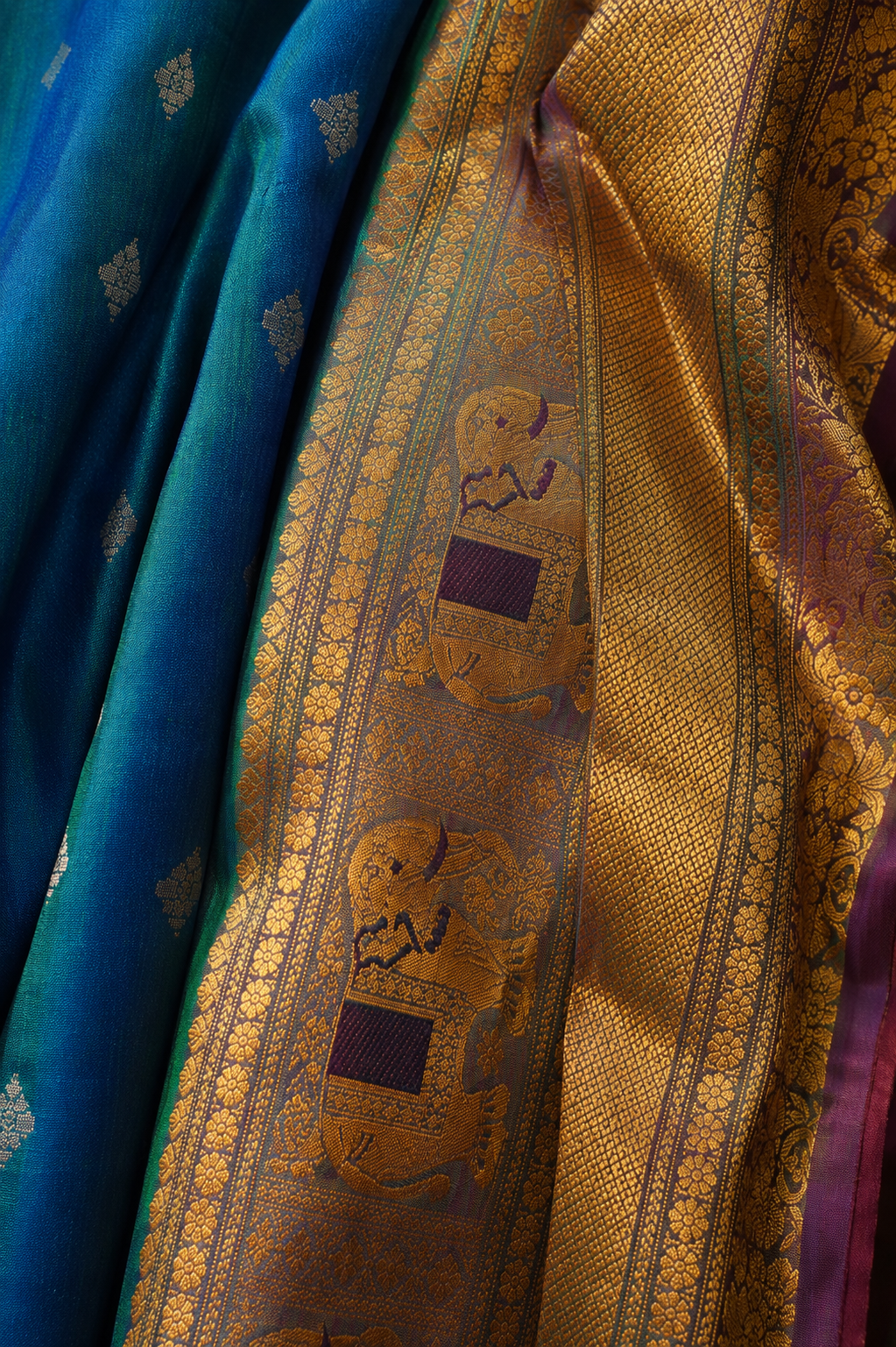 ZARTARI Handwoven Paithani Silk Saree – Royal Blue & Emerald Green with Antique Gold Zari Border