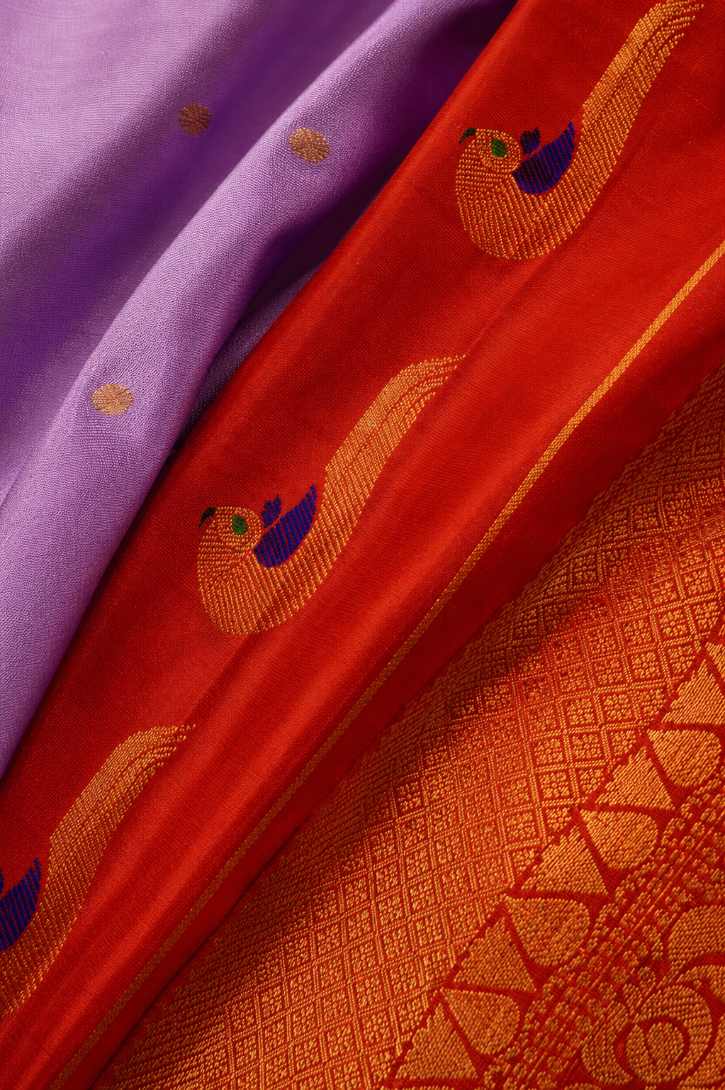 ZARTARI Handwoven Paithani Silk Saree – Lavender with Red Peacock Zari Border & Traditional Woven Pallu