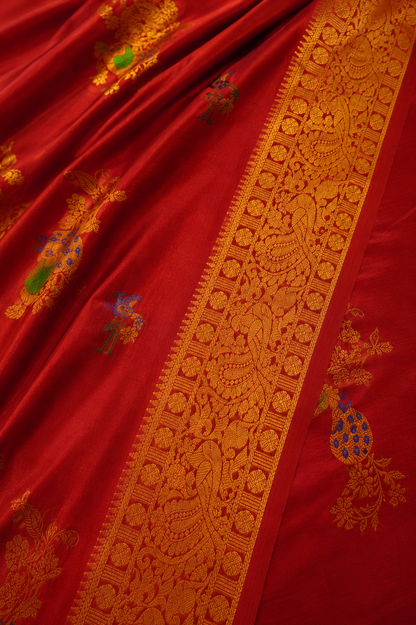 Zartari Premium Maroon Paithani Silk Saree with Traditional Peacock Motifs & Rich Zari Pallu
