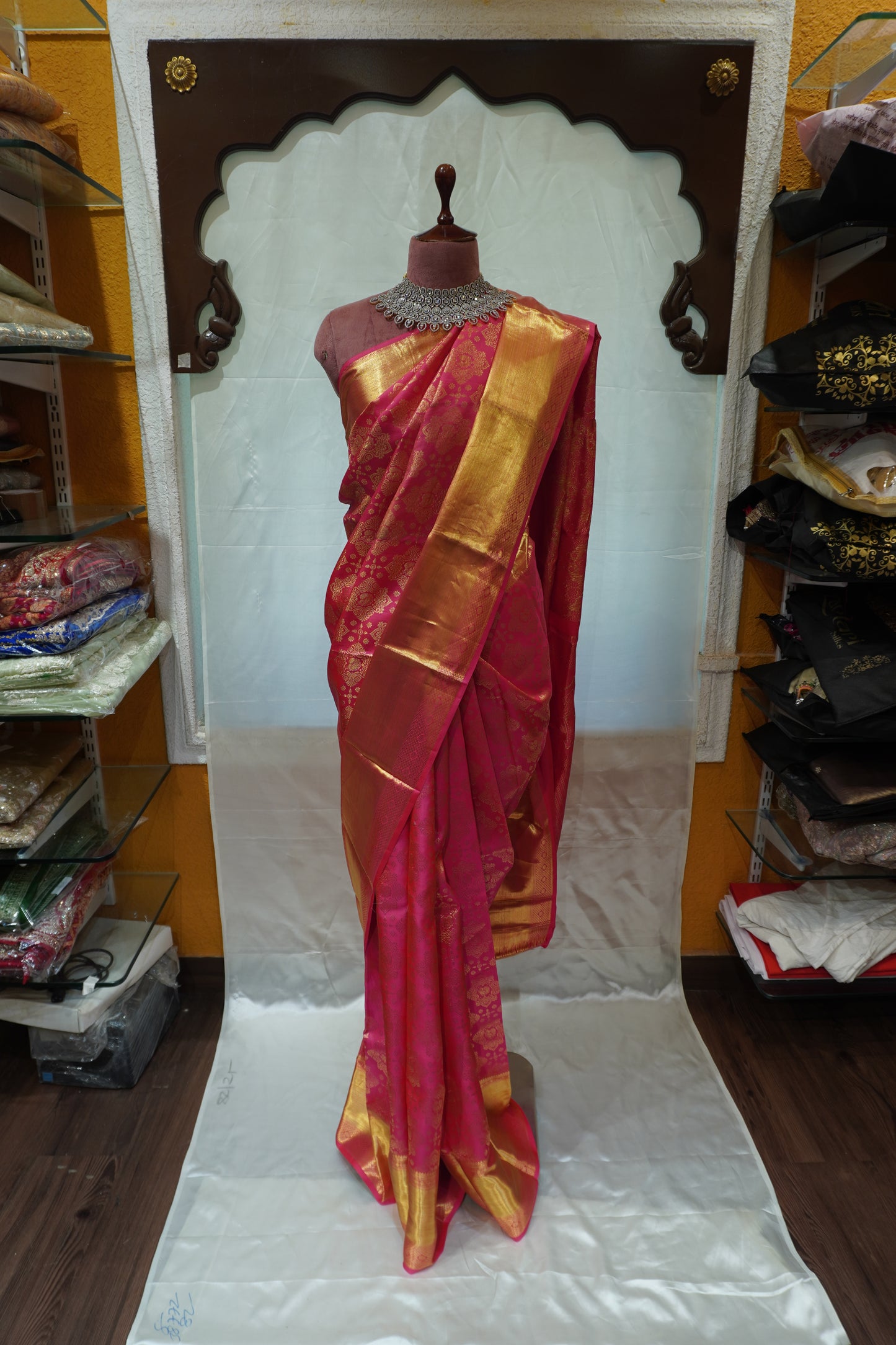 Zartari Handwoven Kanjivaram Silk Saree | Rani Pink with Rich Gold Zari Weaving | Traditional Wedding Silk Saree