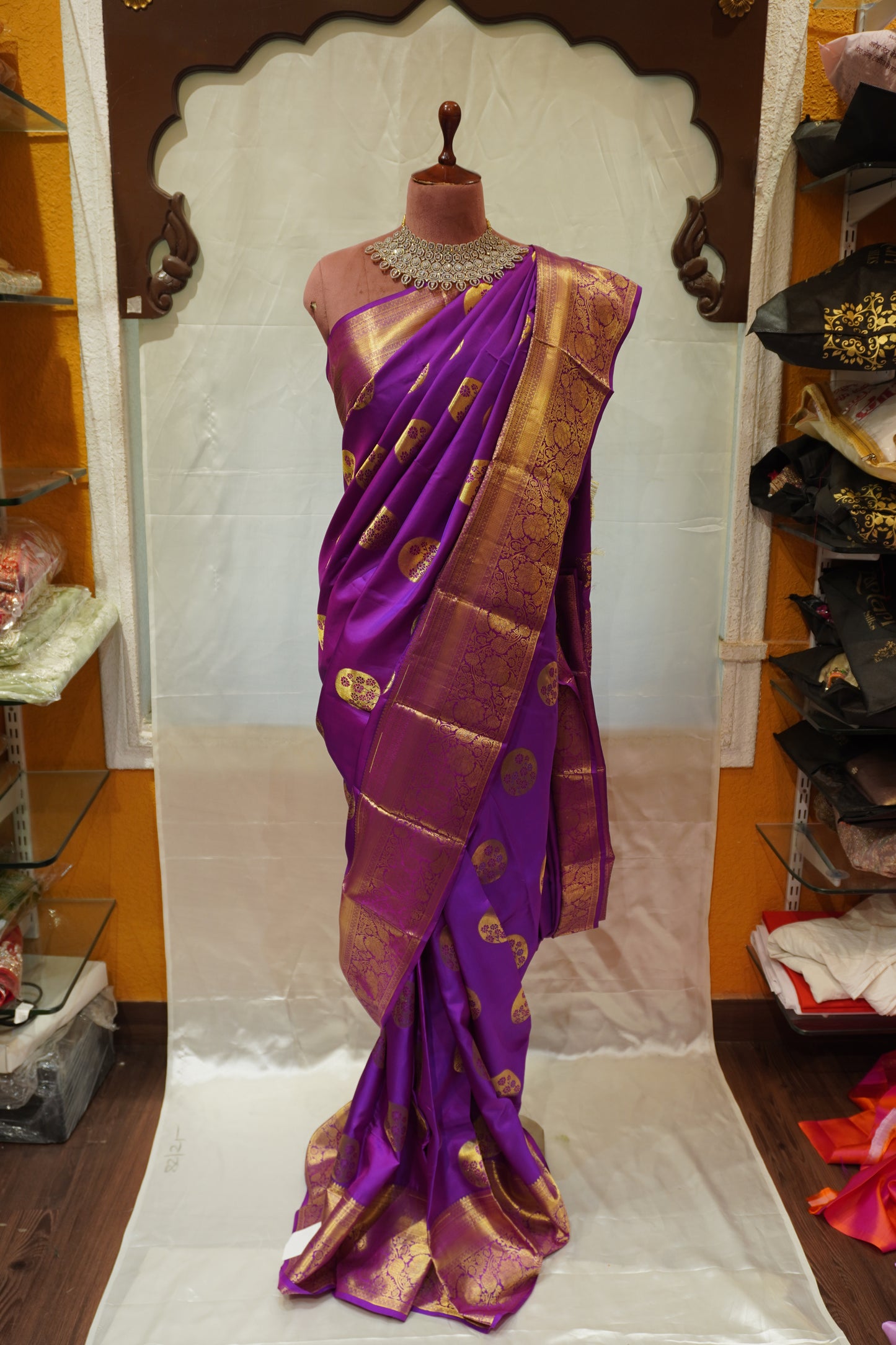Zartari Handwoven Kanjivaram Silk Saree | Royal Purple with Gold Zari Floral Border & Traditional Butti | Wedding Silk Saree