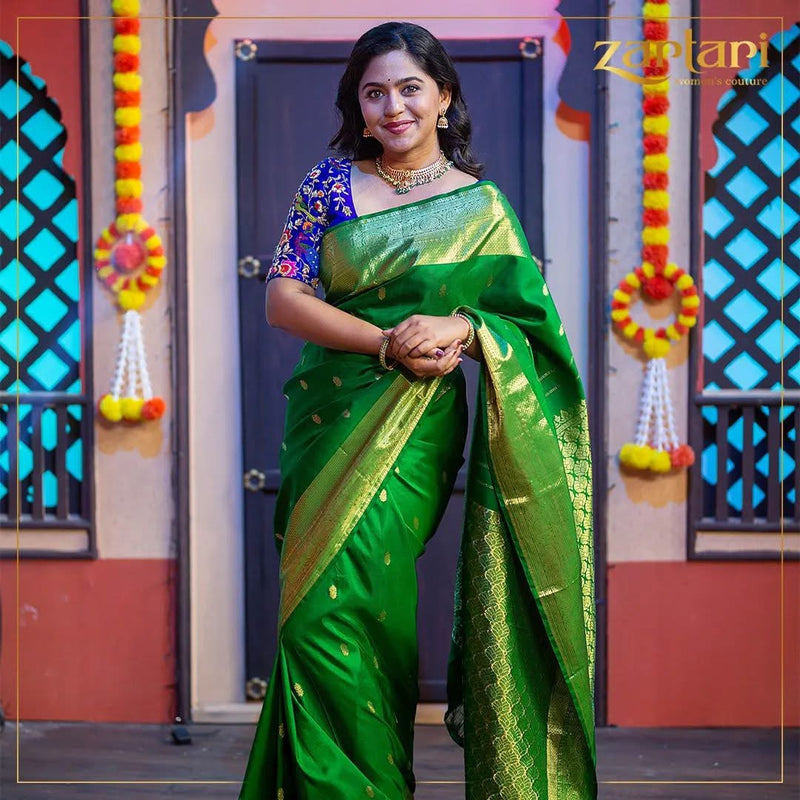 Mrunmayee Deshpande in Zartari Pure Silk
